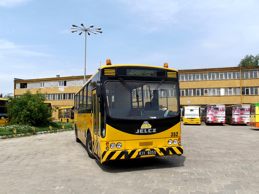 Jelcz M11 352 MKS Skar�ysko Kamienna