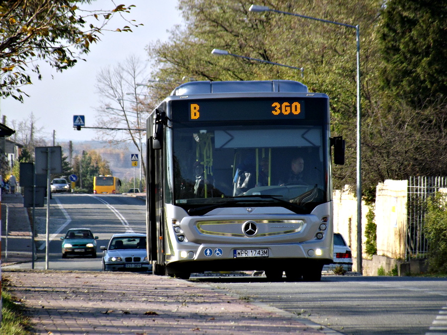 Mercedes Conecto LF WPR 1743M EvoBus Polska Wolica