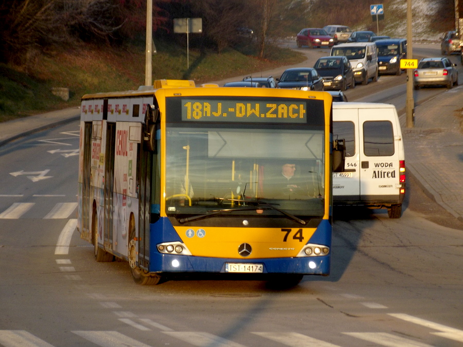 Mercedes Conecto LF 74 MZK Starachowice