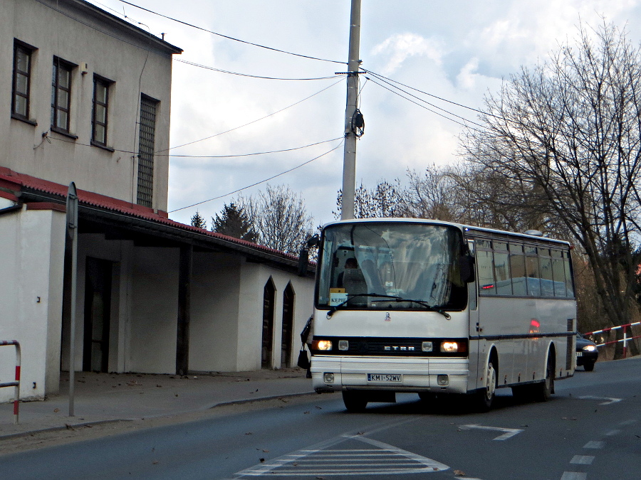 Setra S215 HR KMI 52WV ?Miech�w