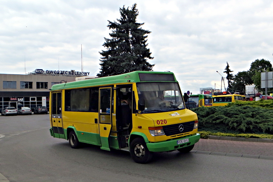 Mercedes-Benz 814 D 020 MKS D�bica