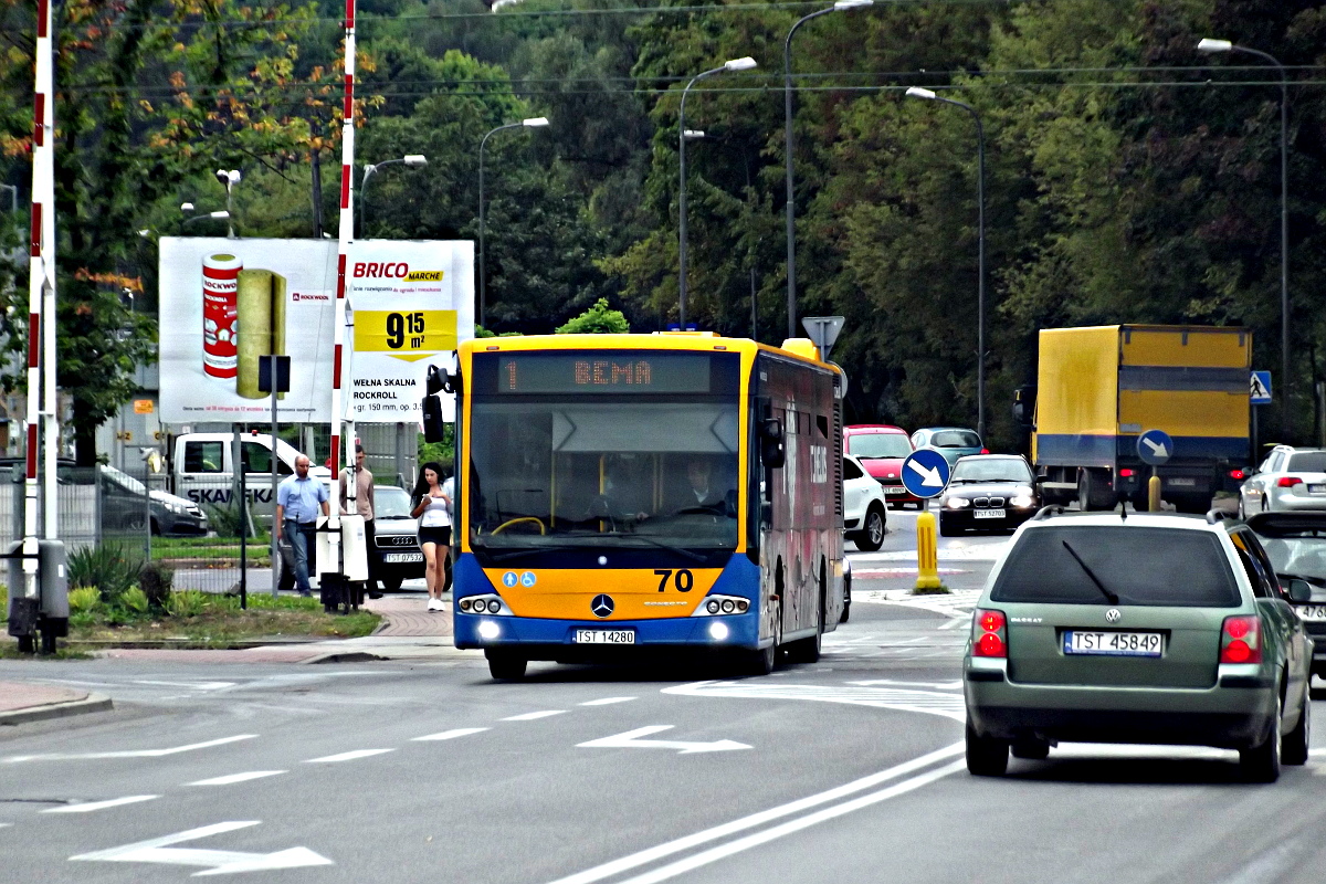 Mercedes Conecto LF 70 MZK Starachowice