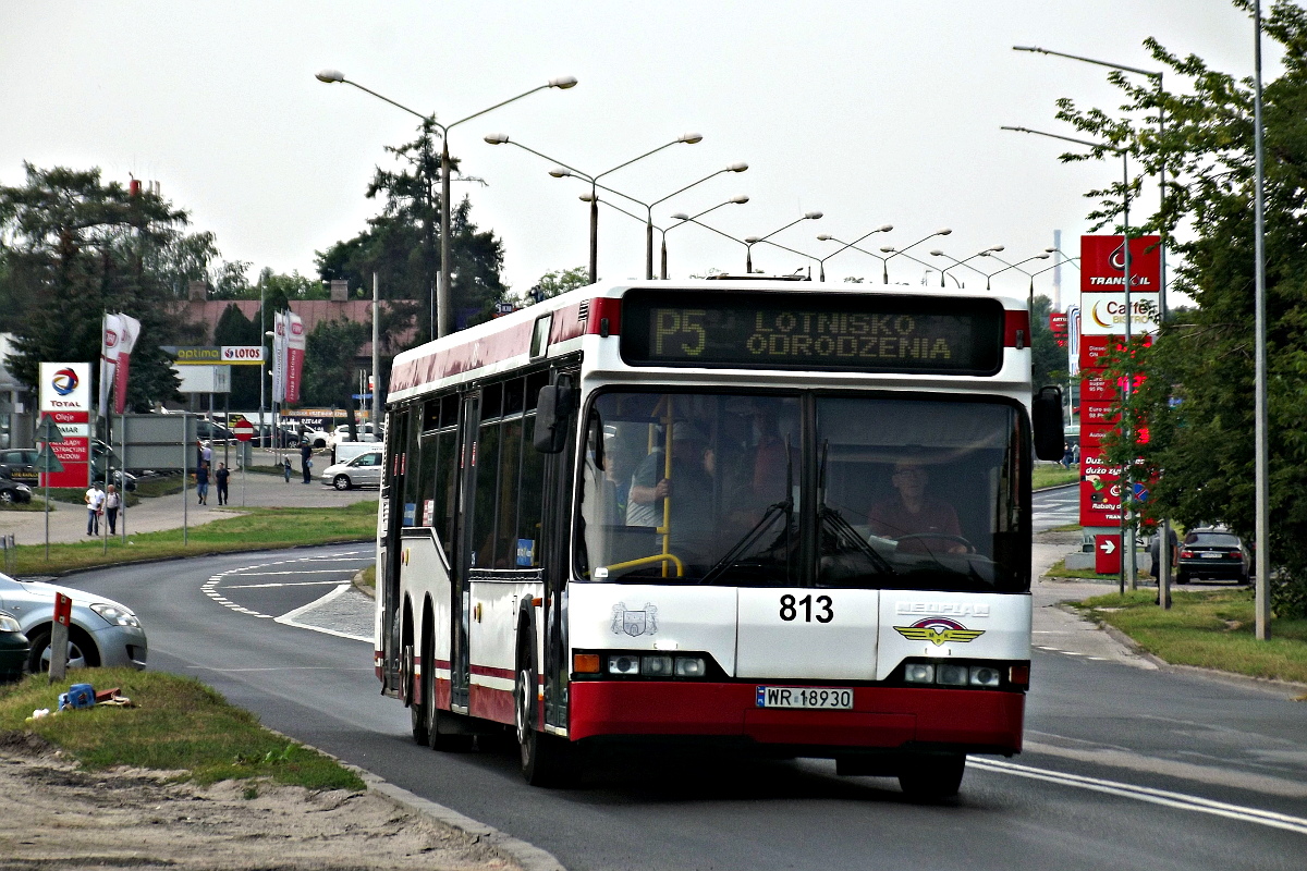 Neoplan N4020 813 MPK Radom