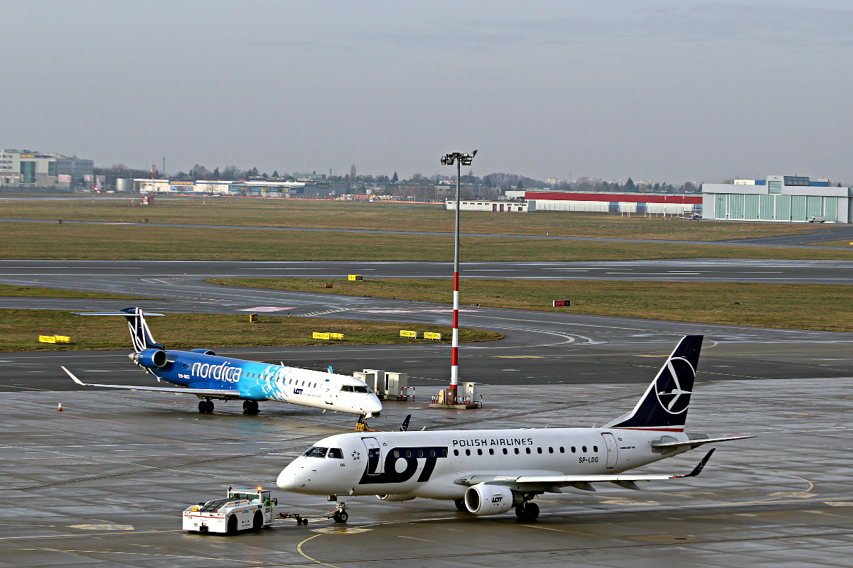 Embraer 170 -100ST SP-LDG Polskie Linie Lotnicze LOT