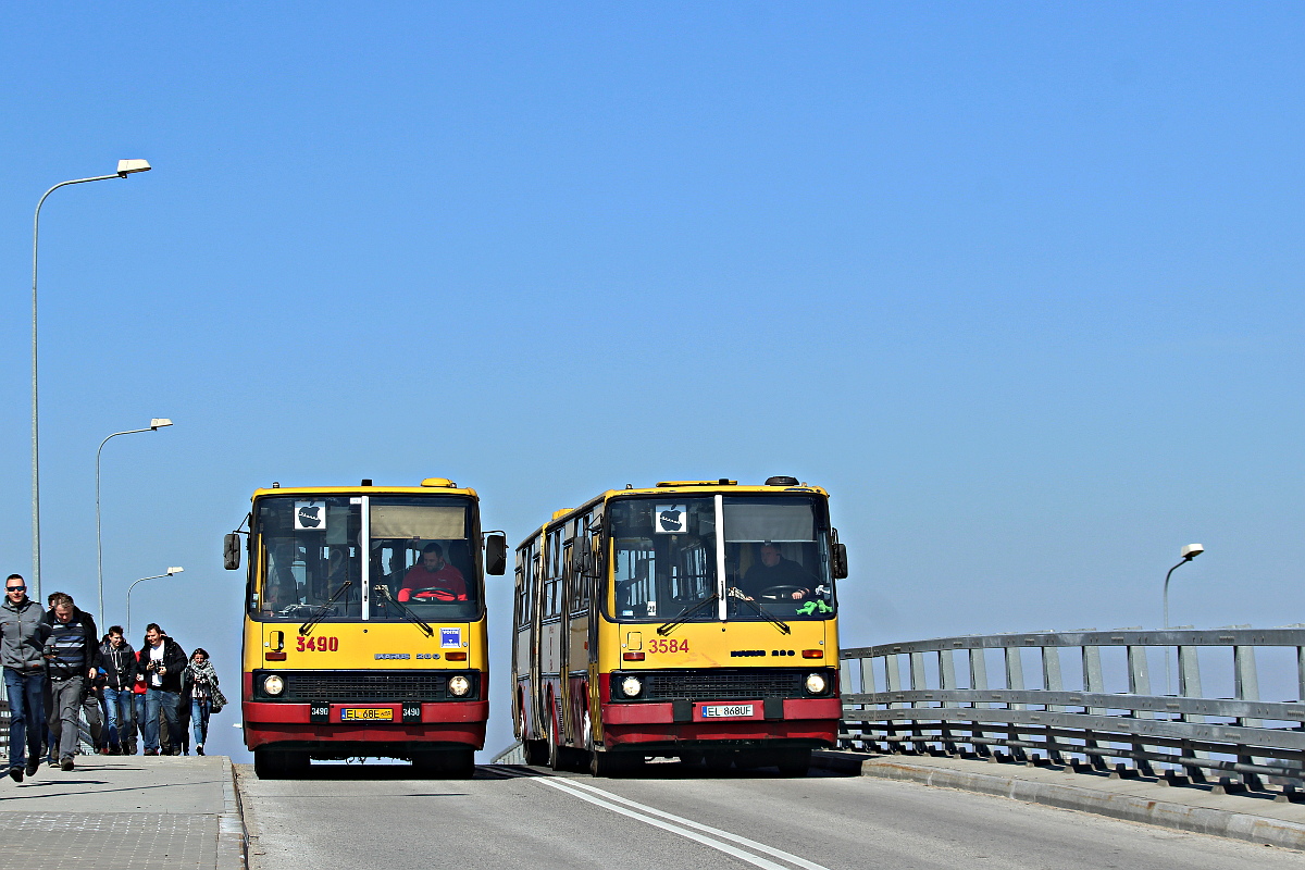 Ikarus 280 RV52 Czerwony Ikarus ��d�