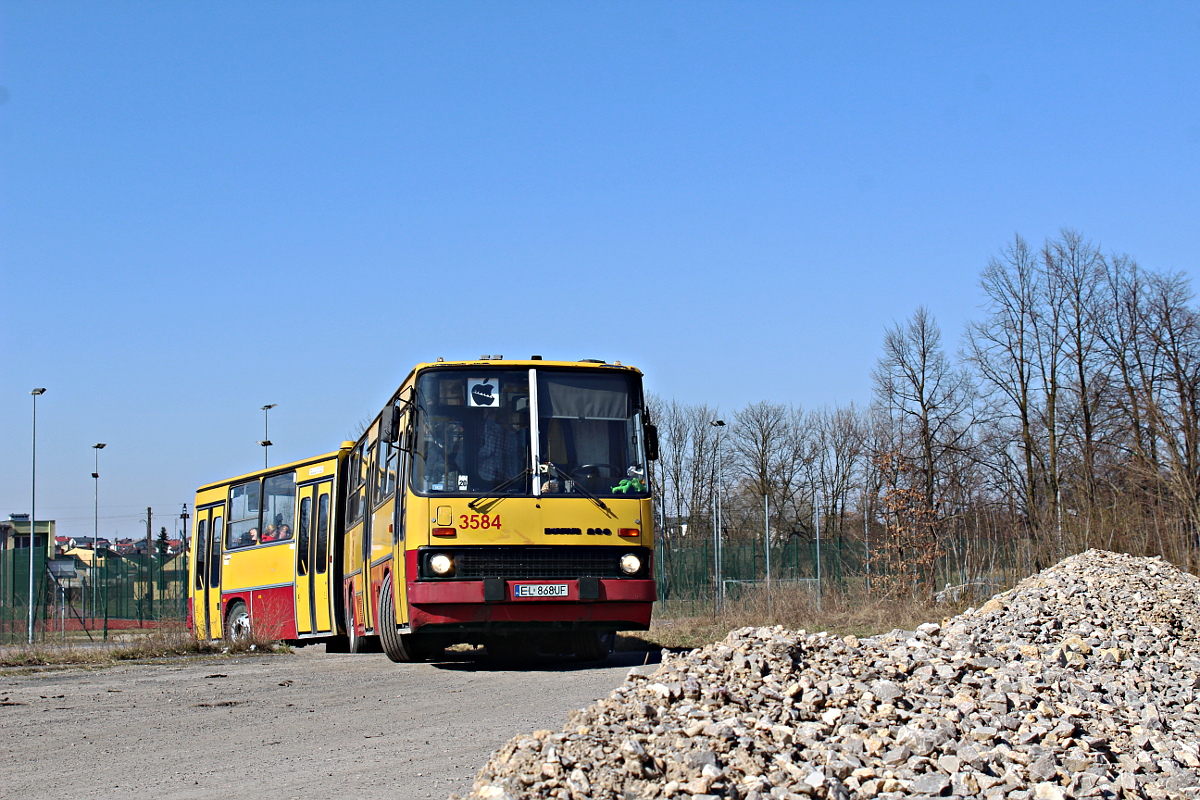 Ikarus 280 RV52 Czerwony Ikarus ��d�