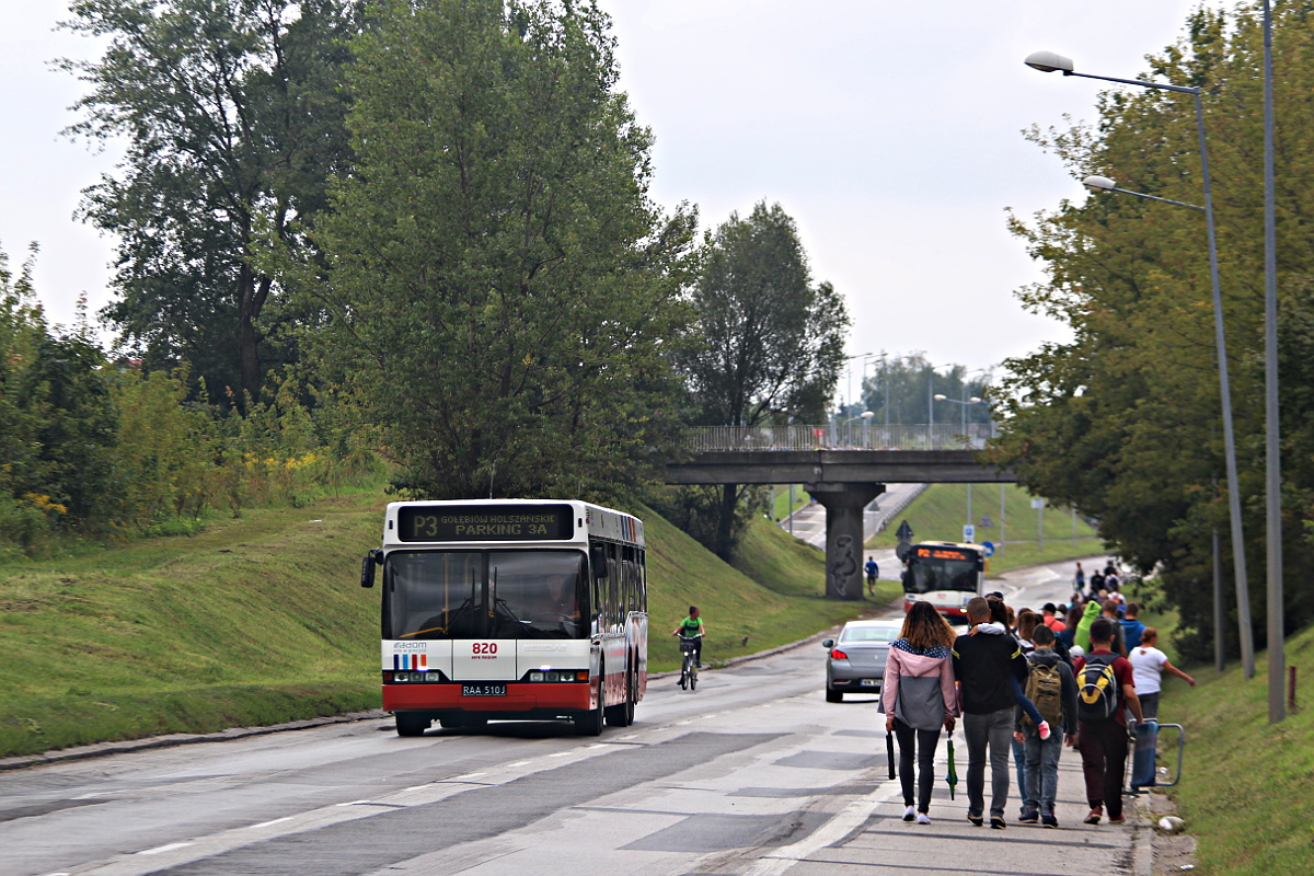 Neoplan N4020 820 MPK Radom