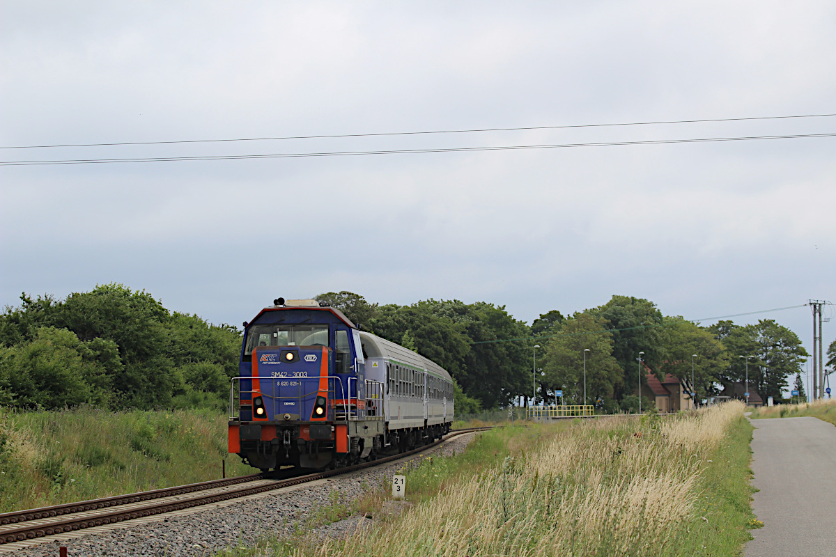 SM42 3003 PKP Intercity
