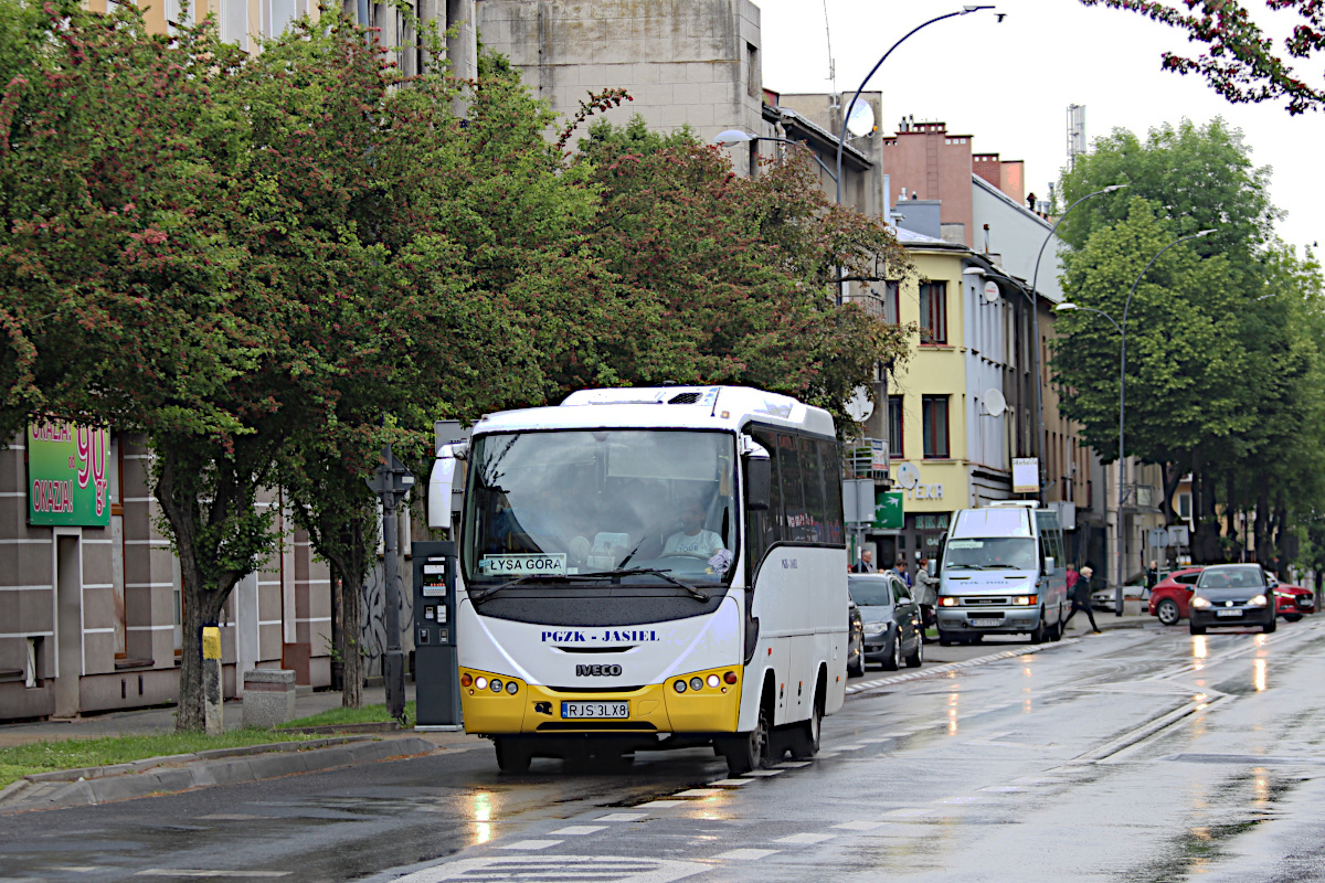 Iveco Eurobus J90502 PGZK-Jasiel.- Jas�o