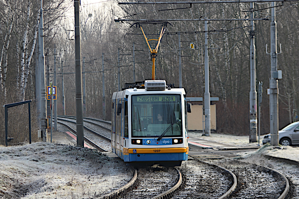�koda 03T 1207 Dopravn� podnik Ostrava
