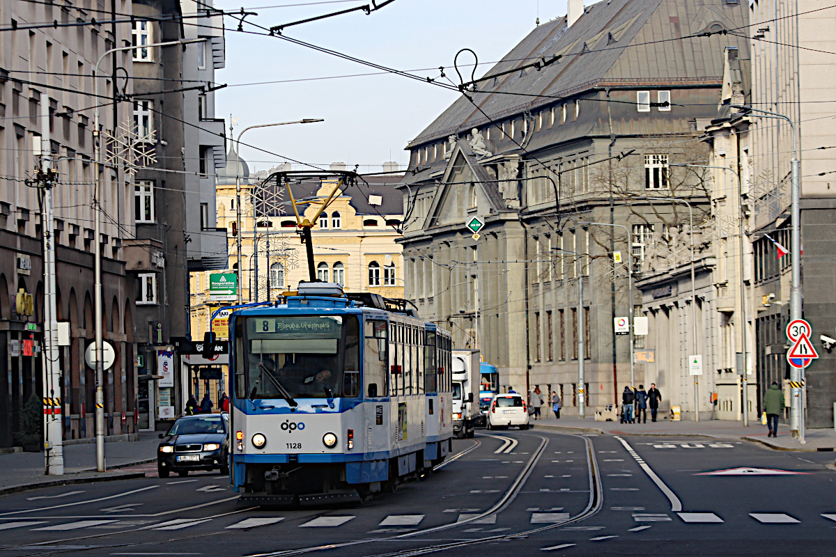 Tatra T6A5 1128 Dopravn� podnik Ostrava