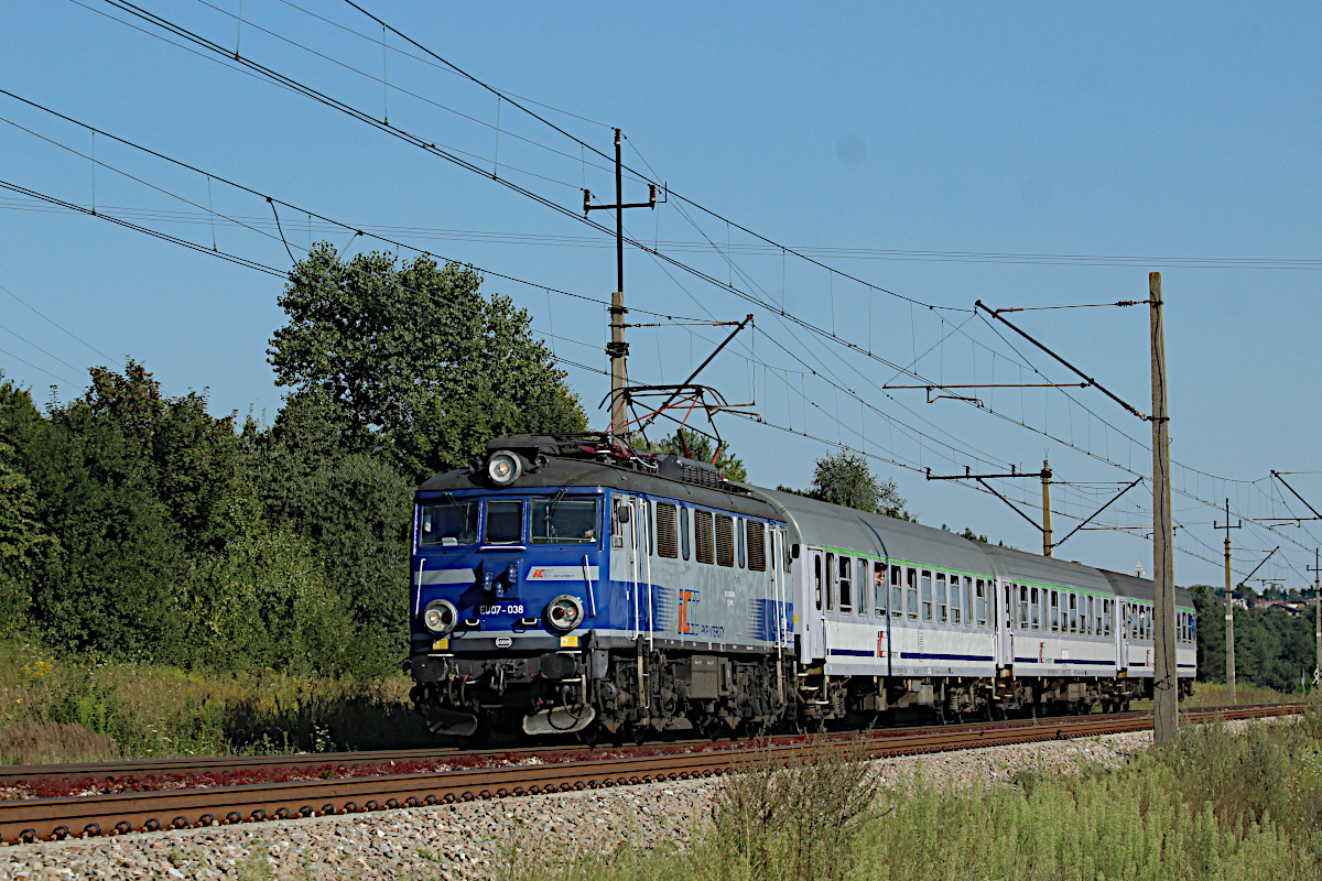 EU07 038 PKP Intercity