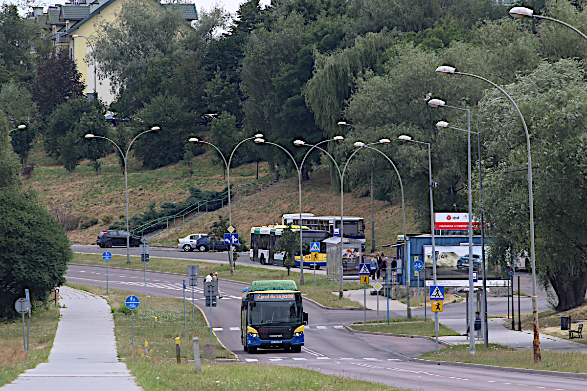 Scania CN280UB 4x2 EB CNG 641 MPK Tarn�w