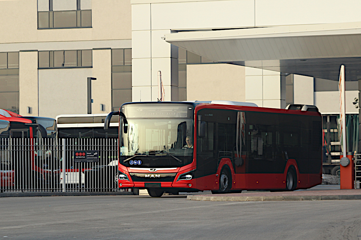 MAN Lions City 12 EfficientHybrid W37 01P62 UAB Kauno autobusai
