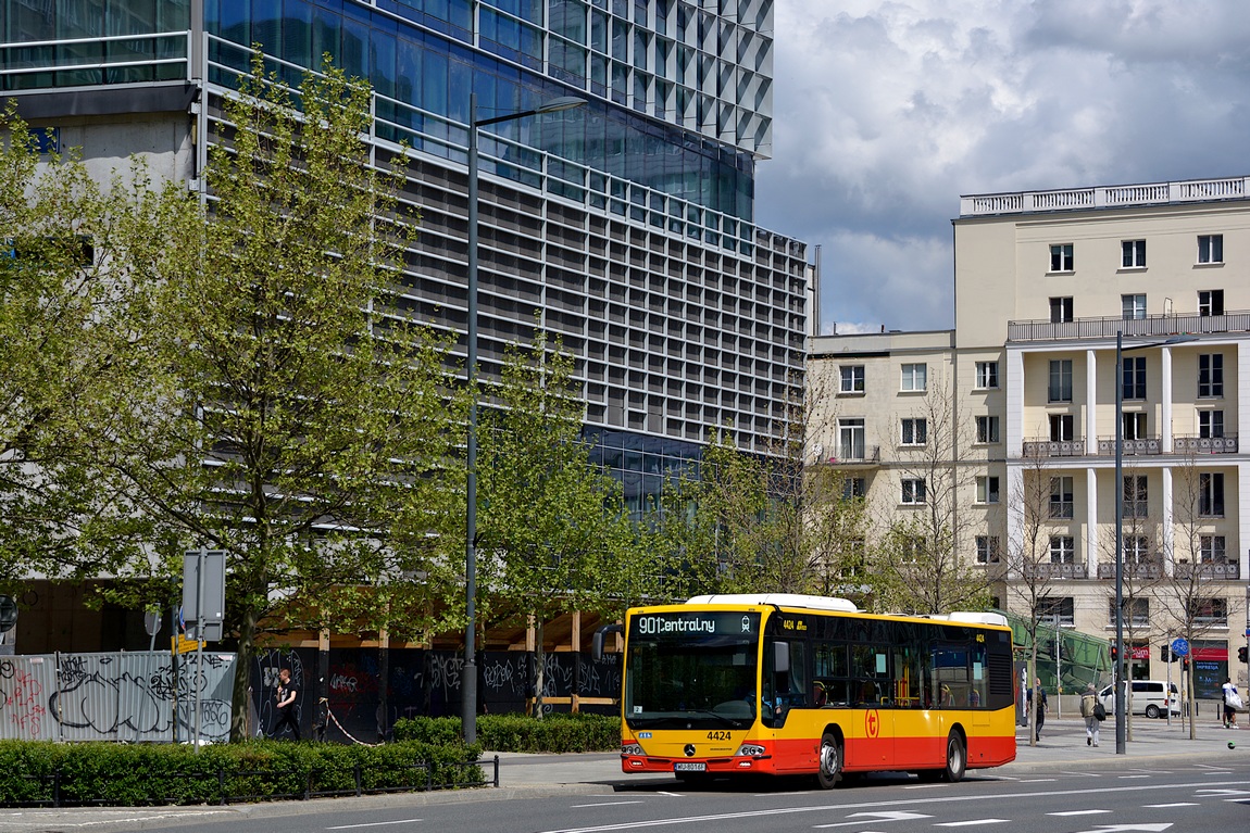 Mercedes Conecto LF 4424 MZA Warszawa