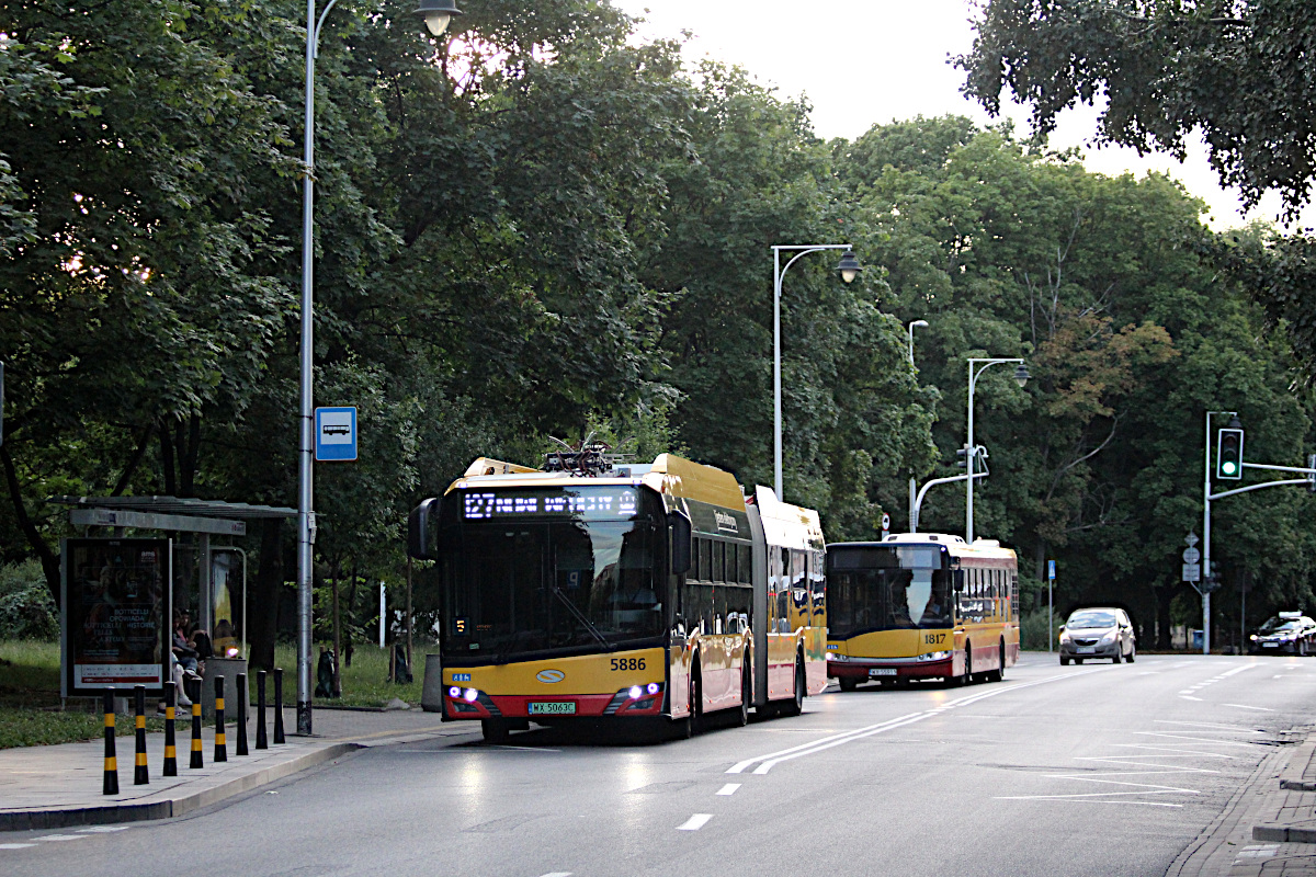Solaris Urbino 18 electric 5886 MZA Warszawa