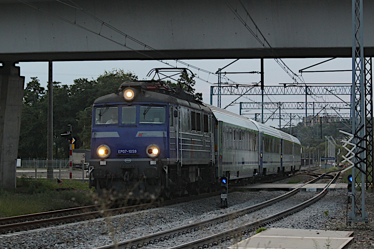 EP07 1059 PKP Intercity