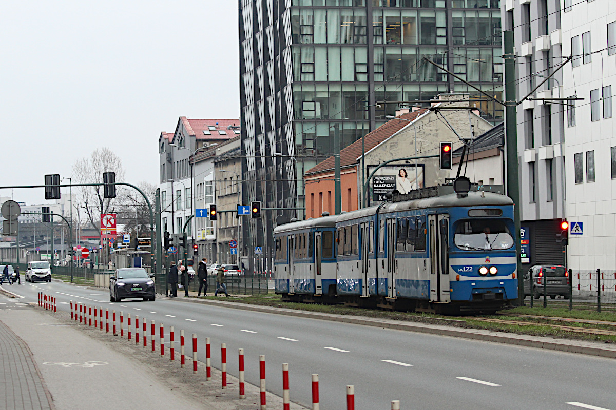 SGP E1 HW122 MPK Krak�w