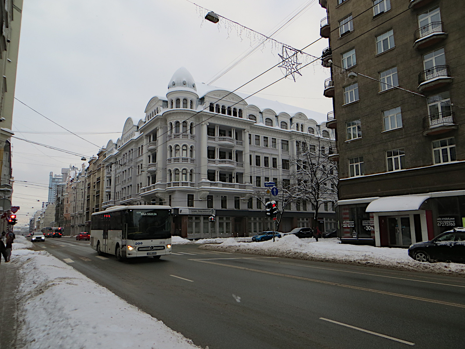 Mercedes-Benz Intouro III K NJ-8845 CATA