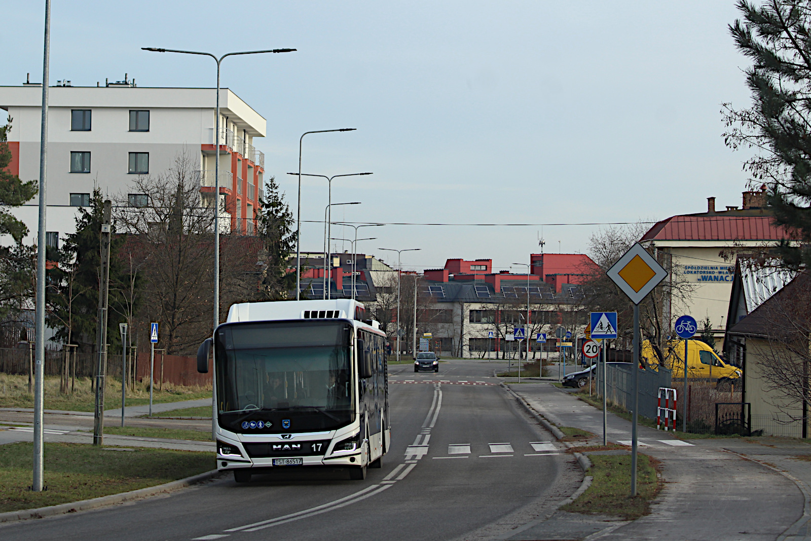 MAN Lions City 12G Efficient Hybrid 17 MZK Starachowice
