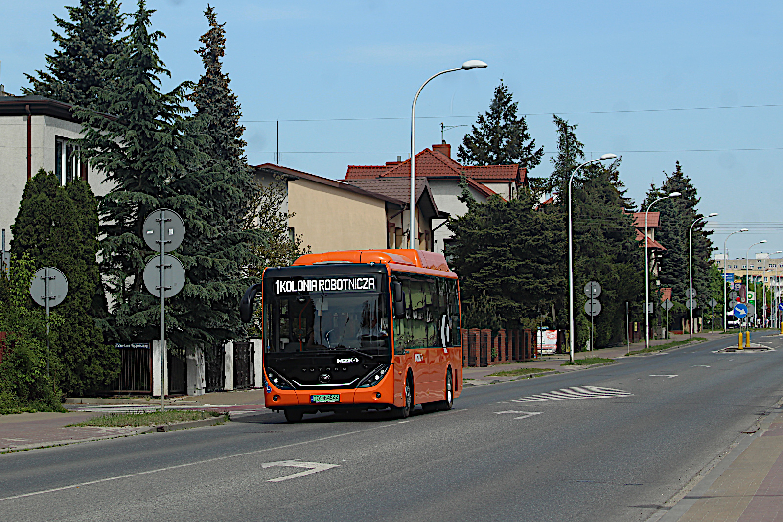 Yutong ZK6890BEVG E9 44 MPK Ostrowiec �wi�tokrzyski