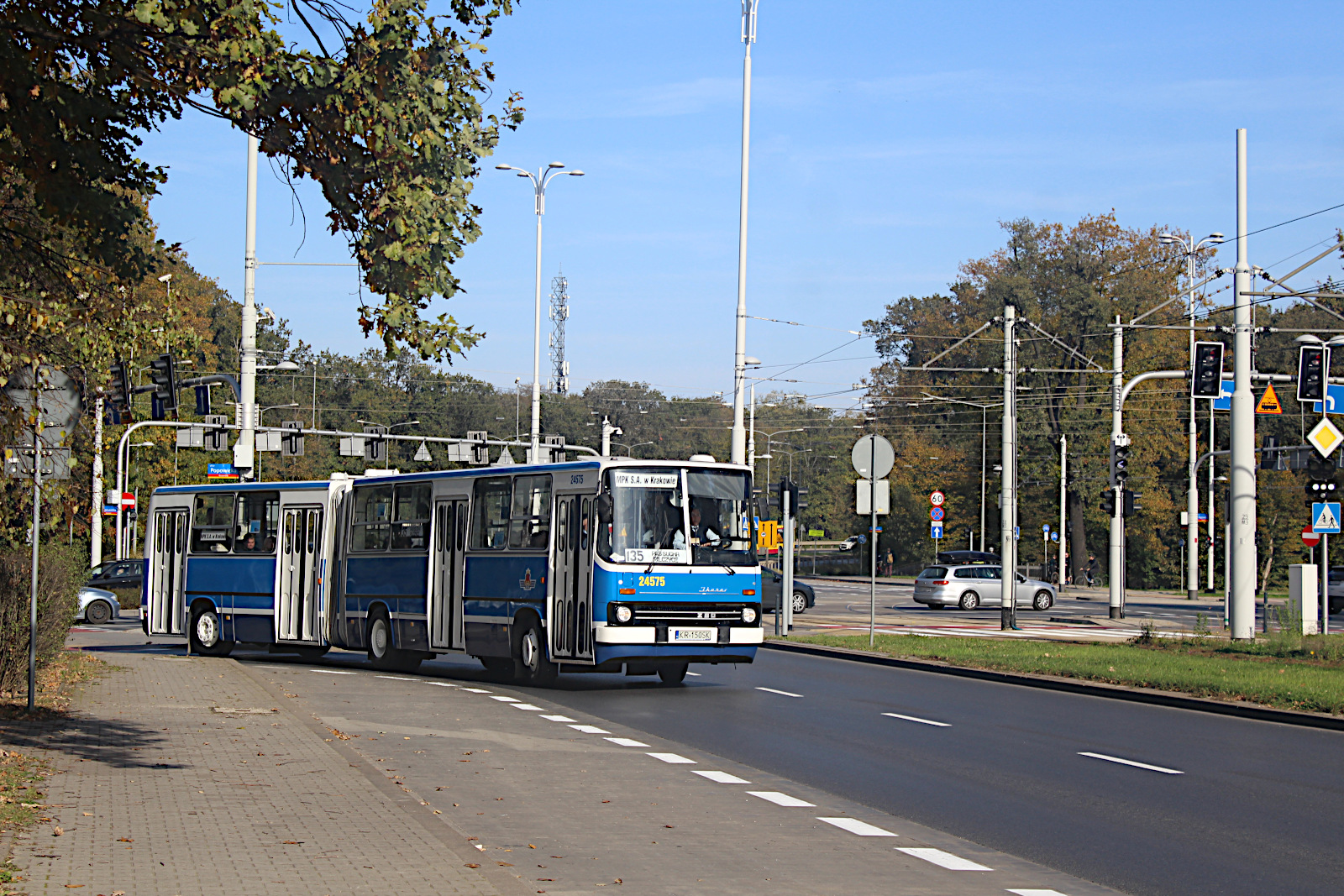 Ikarus 280 24575 MPK Krak�w