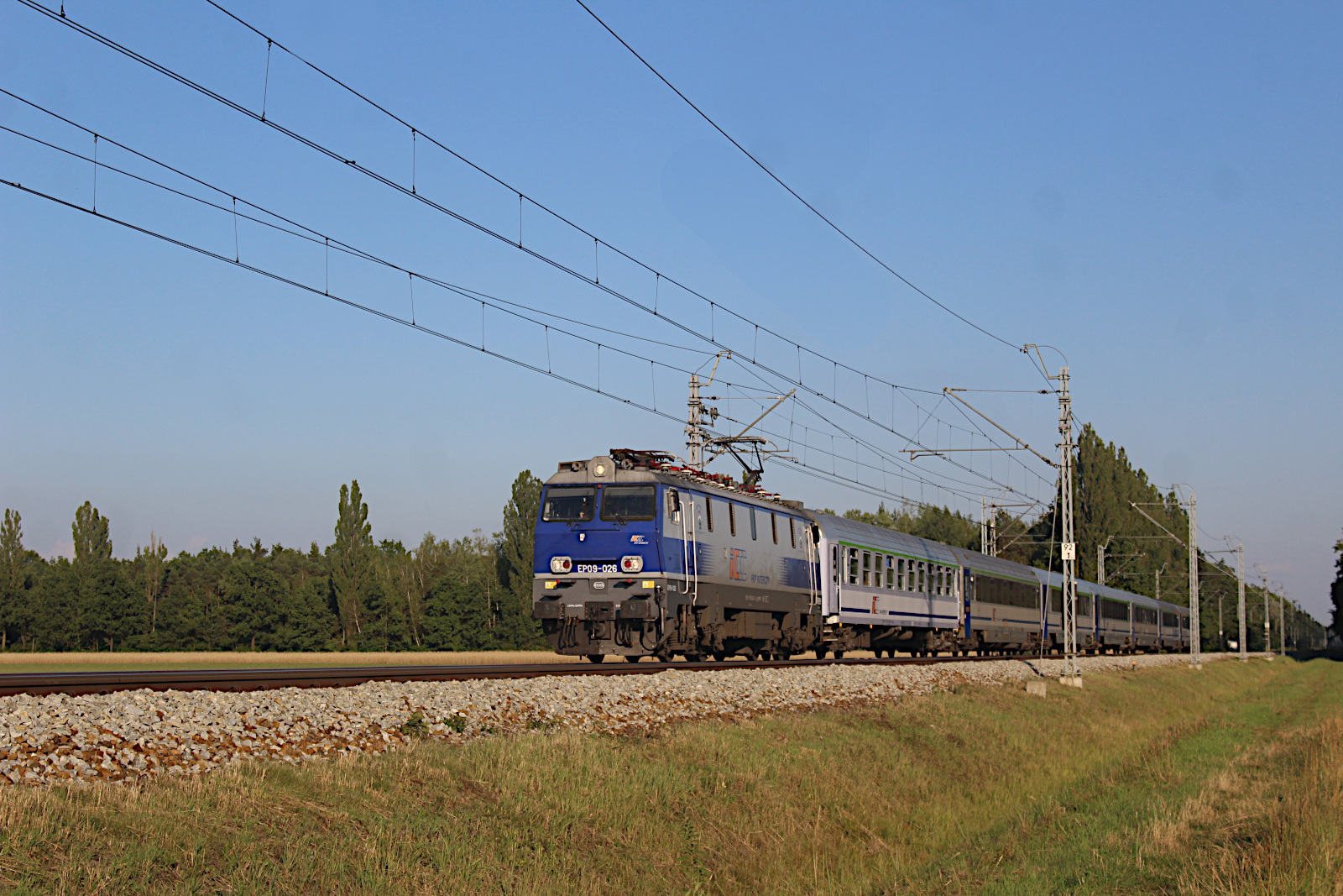 EP09 026 PKP Intercity