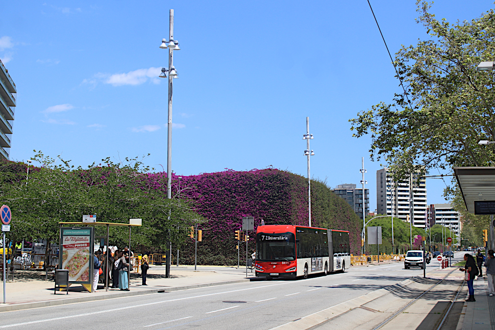 Irizar ie bus 18 8411 TMB Barcelona