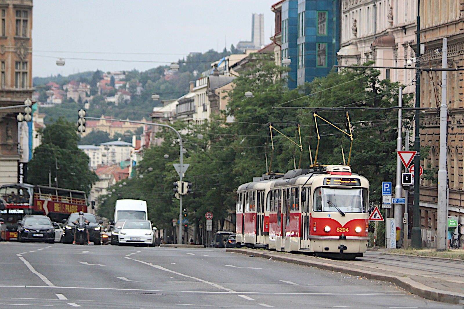 Tatra T3R.PLF 8294 Dopravn� podnik hlavn�ho m�sta Prahy